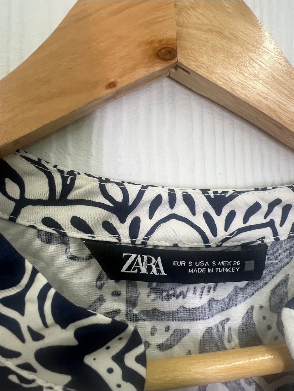 Zara - Navy White Floral Medallion Print Long Sleeve Belted Mini Dress Size Sm - Picture 8 of 10